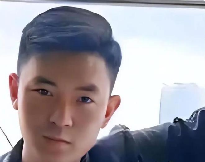 近况曝光！摆摊卖甜品想踏出重生第一步麻将胡了试玩“重庆姐弟坠亡案”妈妈(图7)